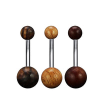 Load image into Gallery viewer, Bauchnabelpiercing Holz hell Kugeln Edelstahl - chic - net.de
