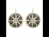 Load image into Gallery viewer, Brass Ohrringe Emaille Sternblume Zackenrand rund schwarz golden 5 cm Ohrhänger - chic - net.de
