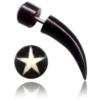 Load image into Gallery viewer, Buffalo Horn Fake Piercing schwarz weiß Stern gebogen Spike Ohrstecker Edelstahl - chic - net.de
