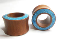 Load image into Gallery viewer, Flesh Tunnel Sawoholz Rim Inlay Türkis double flared dick - chicnit.com
