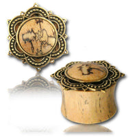 Load image into Gallery viewer, Holz Plug Tamarindenholz Lotus Blume Afghan Style Brass Inlay antik gold Tribal Tunnel Organic - chicnit.com
