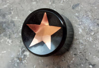 Load image into Gallery viewer, Horn Plug Stern Inlay metallic rosegold schwarz Expander Handarbeit Flesh Tunnel - chicnit.com
