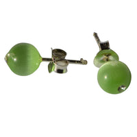 Load image into Gallery viewer, Ohrstecker Katzenauge grün Kristallglas 925 Sterlingsilber - chicnit.com
