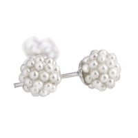 Load image into Gallery viewer, Ohrstecker Perle weiß kleine Perlen rund 925er Sterlingsilber Perlenohrstecker - chicnit.com
