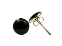 Load image into Gallery viewer, Onyx Ohrstecker schwarz gewölbt rund eingefasst 925 Sterling Silber Silberohrstecker - chicnit.com
