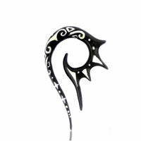 Load image into Gallery viewer, Tribal Buffalo Horn Piercing Expander schwarz weiß Tattoo Spirale Plug Ohrhänger Ohrstecker - chicnit.com
