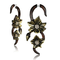 Load image into Gallery viewer, Fake Narraholz Piercing Blüten Knospe golden Brass Edelstahl Steckverschluss - chic - net.de
