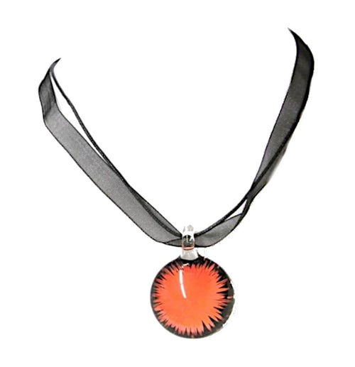 Glasanhänger mit Stoffkette, Rot mit Strichmuster, rund, 3cmØ