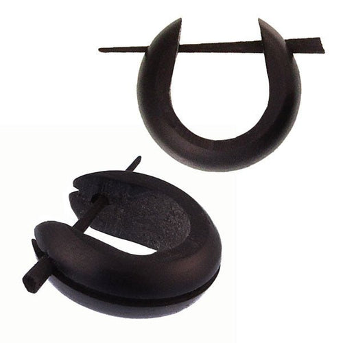 Horn Pin - Ohrringe 14 mm schwarz Rille Creolen Holz Pin handgeschnitzt - chic - net.de