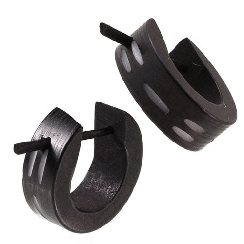 Horn Pin - Ohrringe schwarz 15 mm Striche doppelt einzeln weiß Creolen Holz Pin handgeschnitzt - chic - net.de