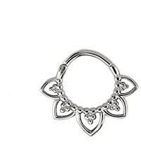 Load image into Gallery viewer, Klapp Segmentring Piercing Blume Edelstahl Gold PVD - chic - net.de
