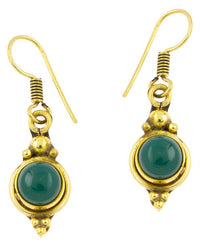 Load image into Gallery viewer, Ohrringe Kreis Onyx grün Punkte Dreiecke Messing Brass antik golden Tribal Ohrhänger - chic - net.de
