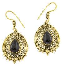 Load image into Gallery viewer, Ohrringe Onyx Tropfen oval Zacken Kreise Messing antik golden Tribal - chic - net.de

