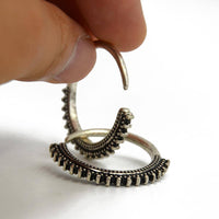 Load image into Gallery viewer, Piercing White Brass Hoop silber 3mm Creole Punkte Hook - chic - net.de

