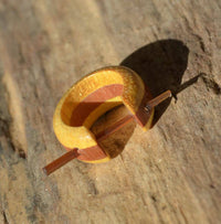 Load image into Gallery viewer, Pin Creolen Stick Ohrringe Holz 15mm hell rot braun - chic - net.de
