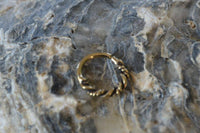 Load image into Gallery viewer, Septum Nasen Piercing Messing 1mm Seil Kordel gold - chic - net.de
