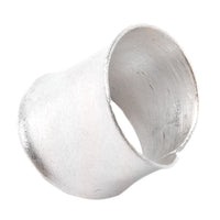 Load image into Gallery viewer, Silberring massiv gebogen glänzend 925er Sterling - chic - net.de
