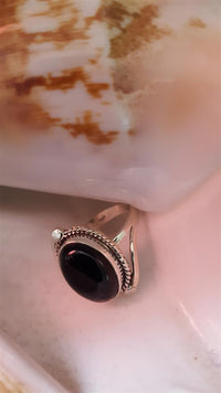 Load image into Gallery viewer, Silberringe Onyx Seil Bögen Kugeln oval 925 Sterling - chic - net.de
