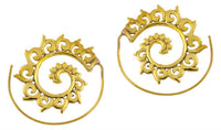 Load image into Gallery viewer, Spiralen Ohrringe Spiralenreihe Messing Brass antik golden Piercing Tribal - chic - net.de
